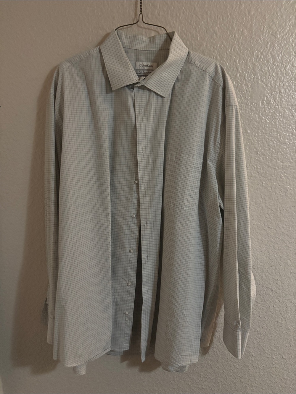 Calvin Klein Men's Pale Green Micro-Check Dress Shirt